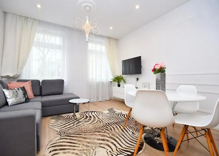 Elegant Apartment In The Perfect Location